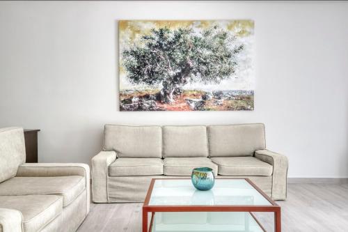 Olivia -Deluxe apartment in Athens