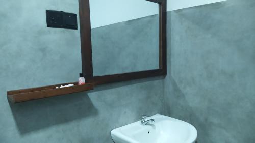 Un baño de Yashi's Place Sigiriya