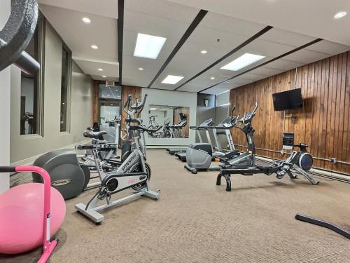 Γυμναστήριο ή/και όργανα γυμναστικής στο Quality Inn Rouyn-Noranda