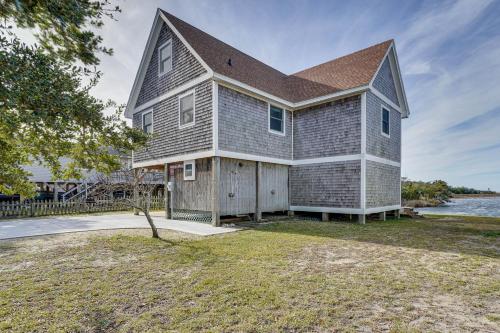 Gallery image of Hatteras Island Hideaway Waterfront, Canal Access in Frisco