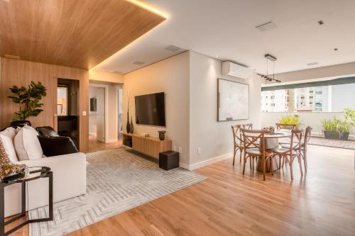 Posezení v ubytování Luxo a Beira-Mar, 4 Suites, Jacuzzi e Sofisticaçao