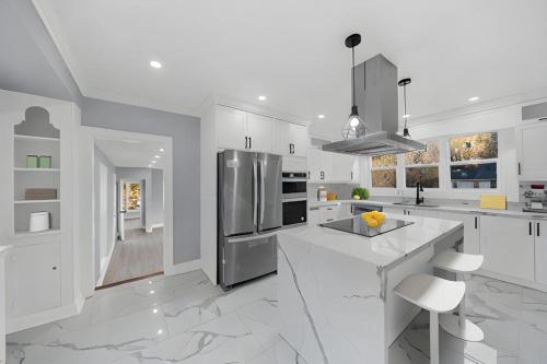 3 BEDRM LUXURY HOUSE with XBOX, POOL TABLE – Photos 4
