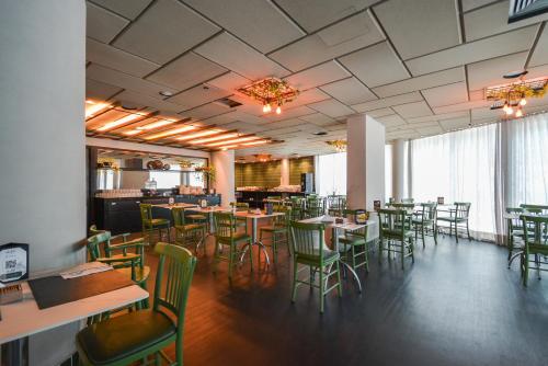 Ресторан / где поесть в Premium room Berrini