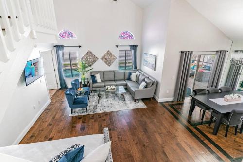 Gallery image of (HGR) Poolside Paradise: Vacation retreat. (Heated Pool) in Tampa