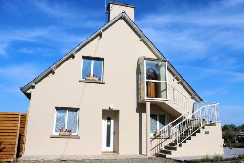 Appartement d'une chambre avec terrasse amenagee et wifi a Saint Lormel