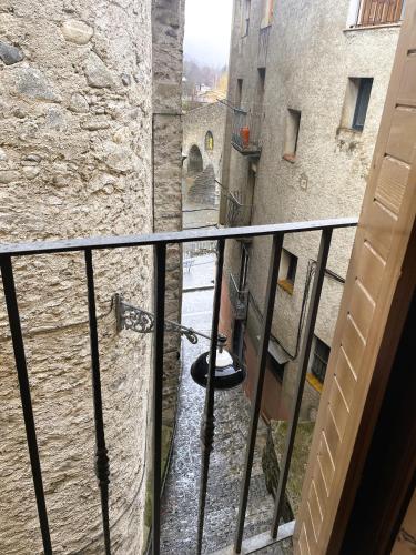 Apartamento dúplex en el puente histórico, Gra de Fajol