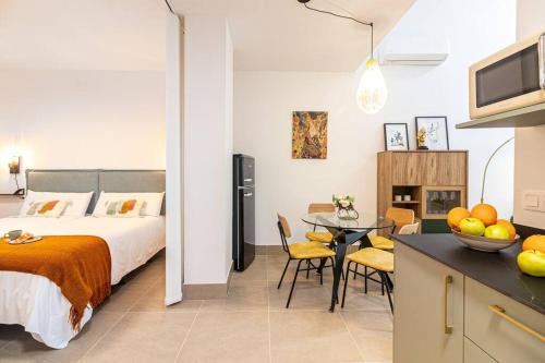 Ayala FreshApartments