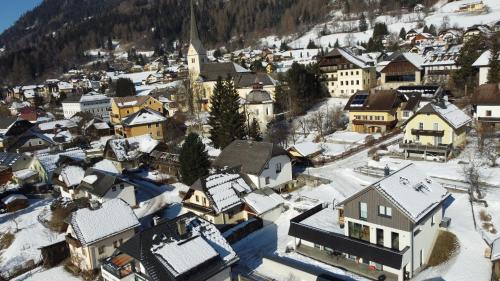 Ferienwohnung Siri Zentrum mit Garten