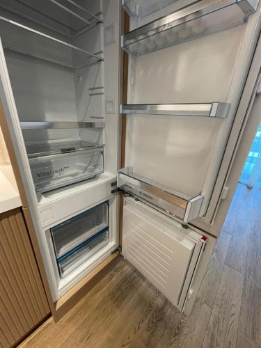 En eller flere køjesenge i et værelse på Sea Breeze Studio