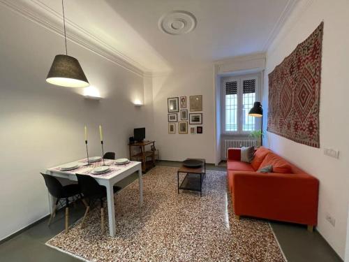 Cozy apartment near the Colosseum