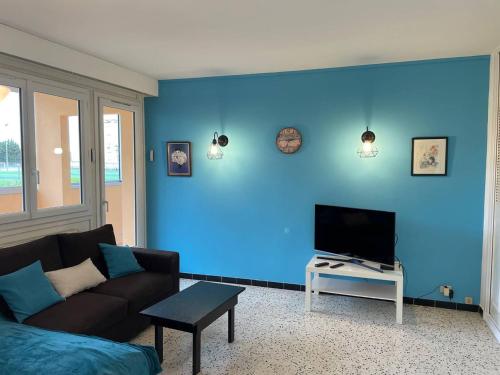 Fotografia z galérie ubytovania Appartement spacieux T3 climatisé, 4 couchages, Balaruc-les-Bains, proche commodités, avec WiFi - FR-1-680-31 v destinácii Balaruc-les-Bains