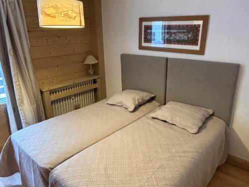 Appartement rénové avec balcon, proche pistes et commerces, animaux acceptés