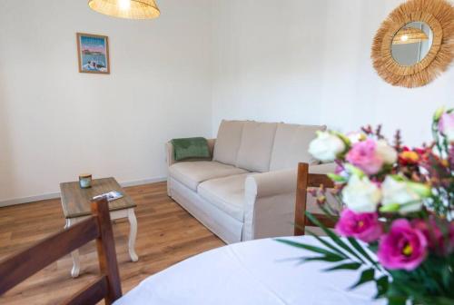 Photo de la galerie de l'établissement La Petite Marcelle, appartement & garage, au Tréport