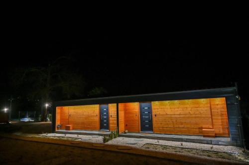 リゾートが所在する建物
