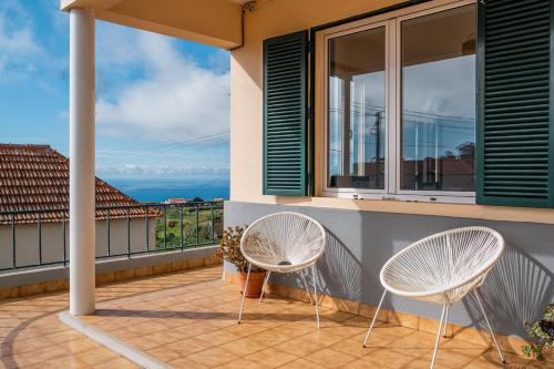 Ponta do Sol hills view 2BR