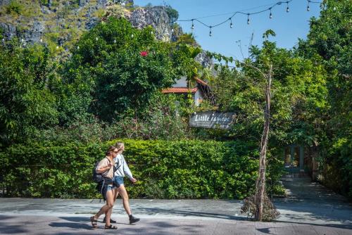 Επισκέπτες που μένουν στο LittleTamCoc Boutique Villa Ninh Binh