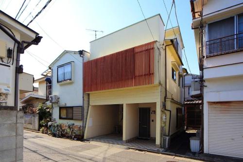 スカイツリー・浅草近く！成田・羽田からアクセス良好！大人数滞在向け。