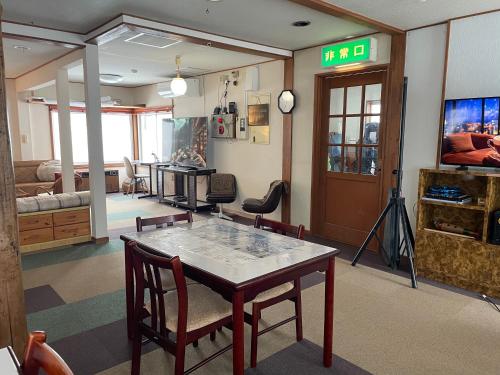 Gallery image of Alpha Lodge Madarao in Iiyama
