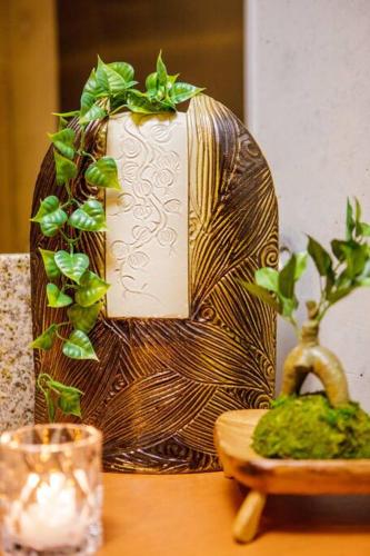Gambar di galeri bagi 400年続く沖縄の伝統工芸品を味わう。伝統の技が光る格別なひとときを~やちむんハウス~ di Iribaru
