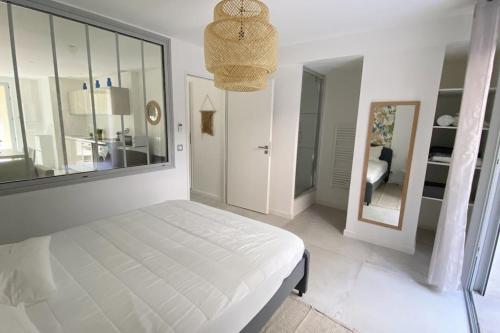 Apt T2 neuf, terrasse, centre ville, 8min Comédie