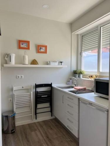 Cosy Studio Apartment @ Arroios - SSL 3B