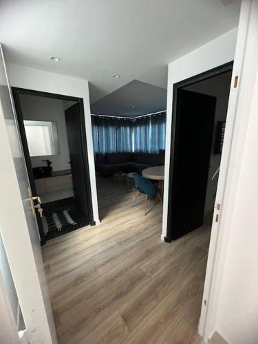 Photo de la galerie de l'établissement BT 2, appartement, à Rosny-sous-Bois