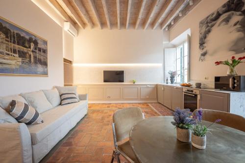 Ognissanti Family Suite in great location