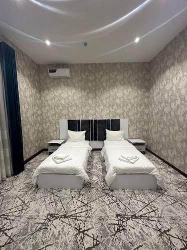 Кровать или кровати в номере Neo Hotel