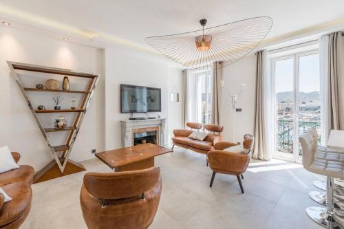 Wow this view! 2BR facing Old Port 4th floor Olam Properties