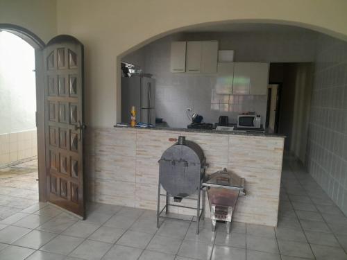 Kuchyňa alebo kuchynka v ubytovaní Cass Praia