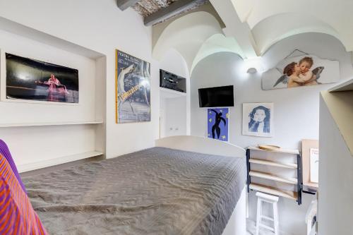 Trevi Art Suite