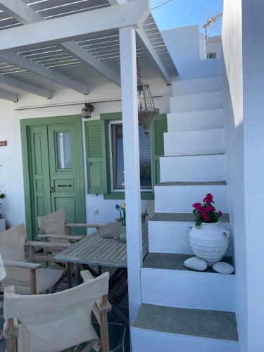 Balkoni atau teres di Geronti Moscha Apartment
