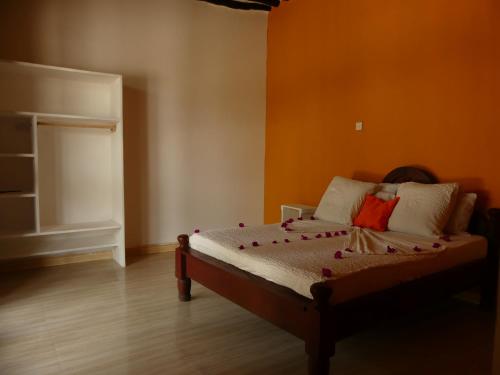 A bed or beds in a room at Malik Villa Matemwe