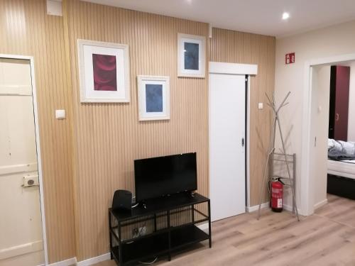 Lisbon Heart Santa Marta Apartment