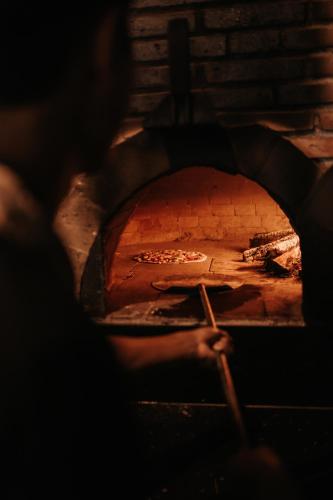 Εγκαταστάσεις μπάρμπεκιου για όλους τους επισκέπτες του ξενοδοχείου