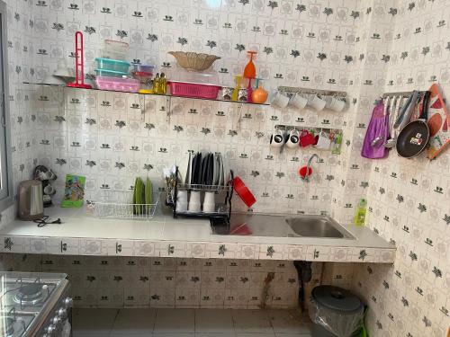 Kuchyň nebo kuchyňský kout v ubytování Luxe et confort a ngor dans un quartier très accessible