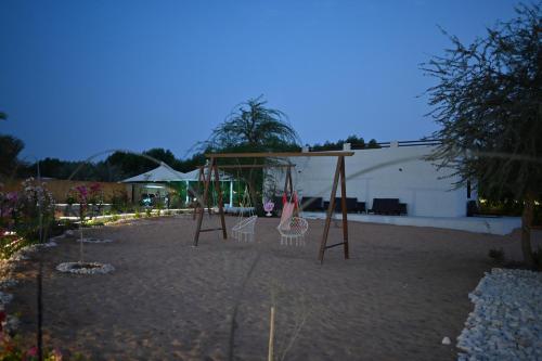 Ein Kinderspielbereich in der Unterkunft Damas Resort
