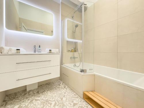 Le Duplex by Winsome Destination