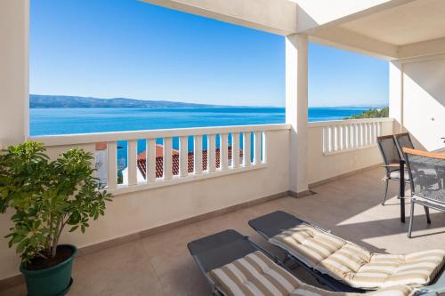 Blue Horizon Suite