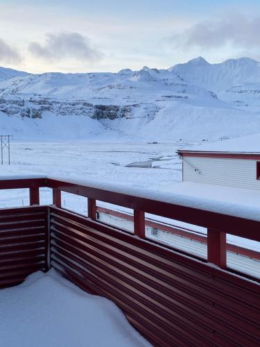 Afbeelding uit fotogalerij van Kirkjufell Guesthouse and Apartments in Grundarfjordur