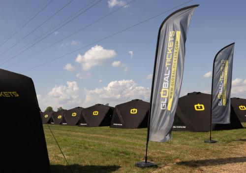 Φωτογραφία από το άλμπουμ του Global-Tickets Village - TT Assen Camping Jan & Bertha σε Assen