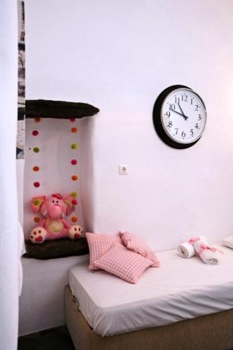 Gallery image of Amarielia's Studios in Tinos Town