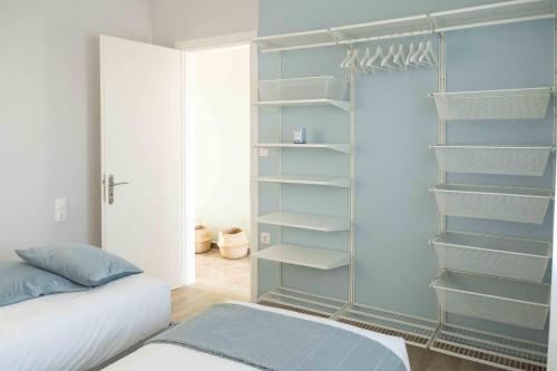 Casa 8 - Two Bedroom House in Patras