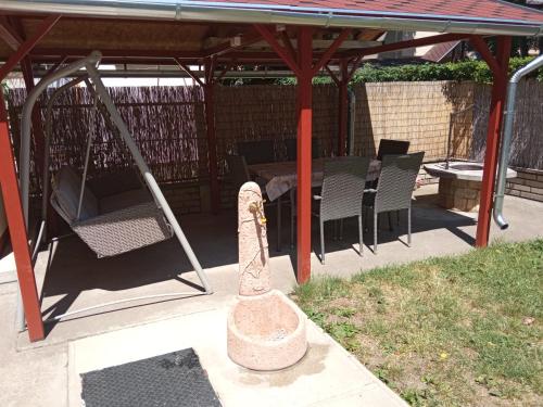 Gyöngyvirág Apartmanház 4200 Hajdúszoboszló, Gyöngyvirág utca 38. kép - 3