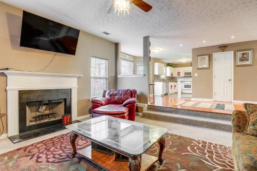 Gallery image of Pet-Friendly Georgia Escape with Deck, Grill and Yard! in Conyers