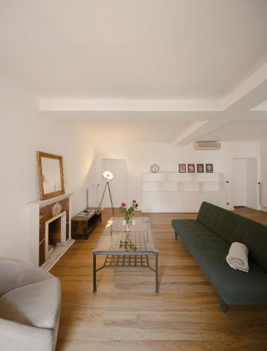 Via Francesco Crispi Private Apartment