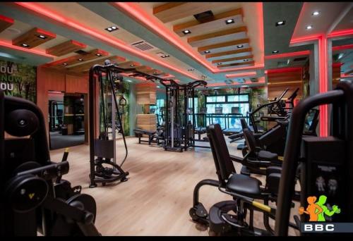 Centrul de fitness și/sau facilități de fitness de la City Heez Apartman
