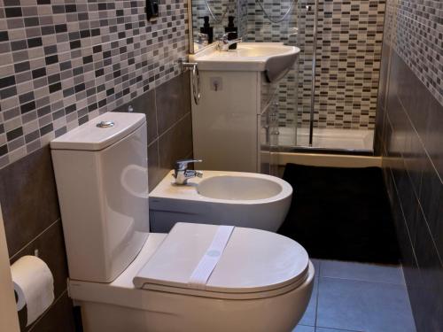 Casa Ormea - 5 min to Metro, Fast Wi-Fi & Netflix photo 18
