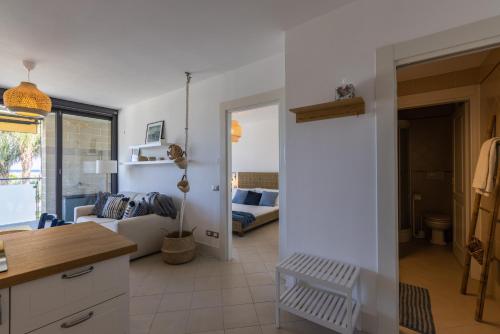 Χώρος καθιστικού στο Meraki Home - 30 m dal mare, vista mare, wifi e parcheggio coperto gratuito - Appartamento a San Lorenzo al Mare