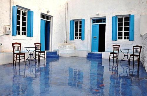 Gallery image of Katerina Rooms in Adamas